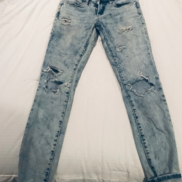 BLANK NYC Distressed Denim size 26 - Picture 3 of 3